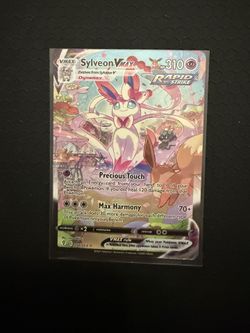 Sylveon VMAX 212/203 Alt Art Evolving Skies Pokémon Card NM