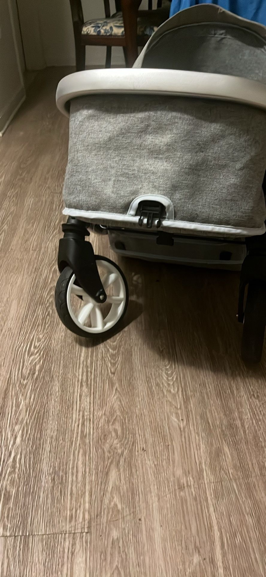 Baby Stroller And Changing Station 