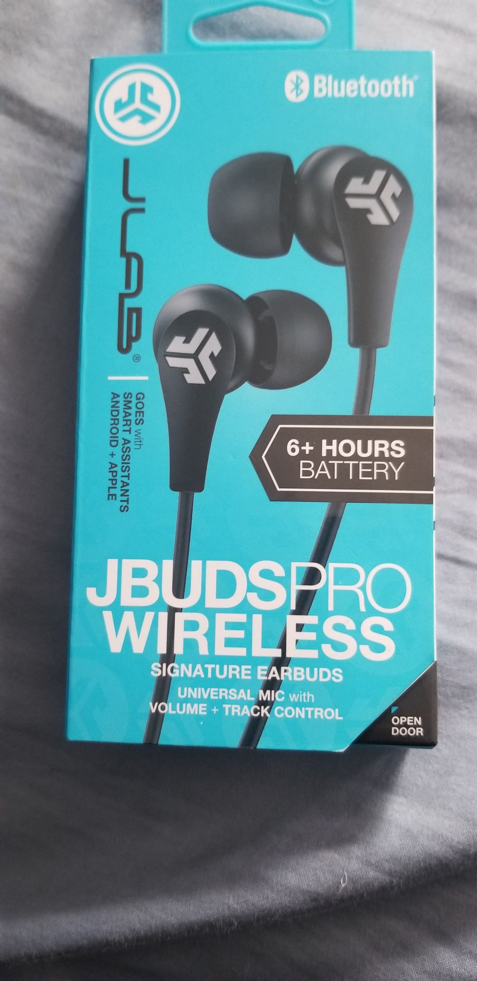 JLab Audio - JBuds Pro Signature Wireless Earbud Headphones - Black