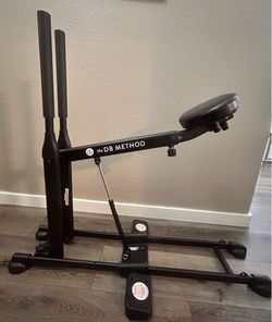 Squat Machine by DB Method