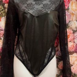 New black lace bodysuit