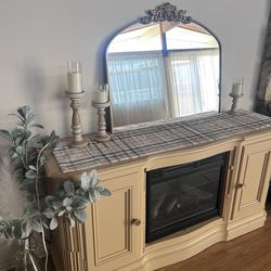 Refurbished hutch $300 obo