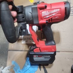 Milwaukee M18 Impact 1 In