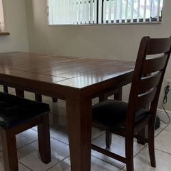 Dining Table Set