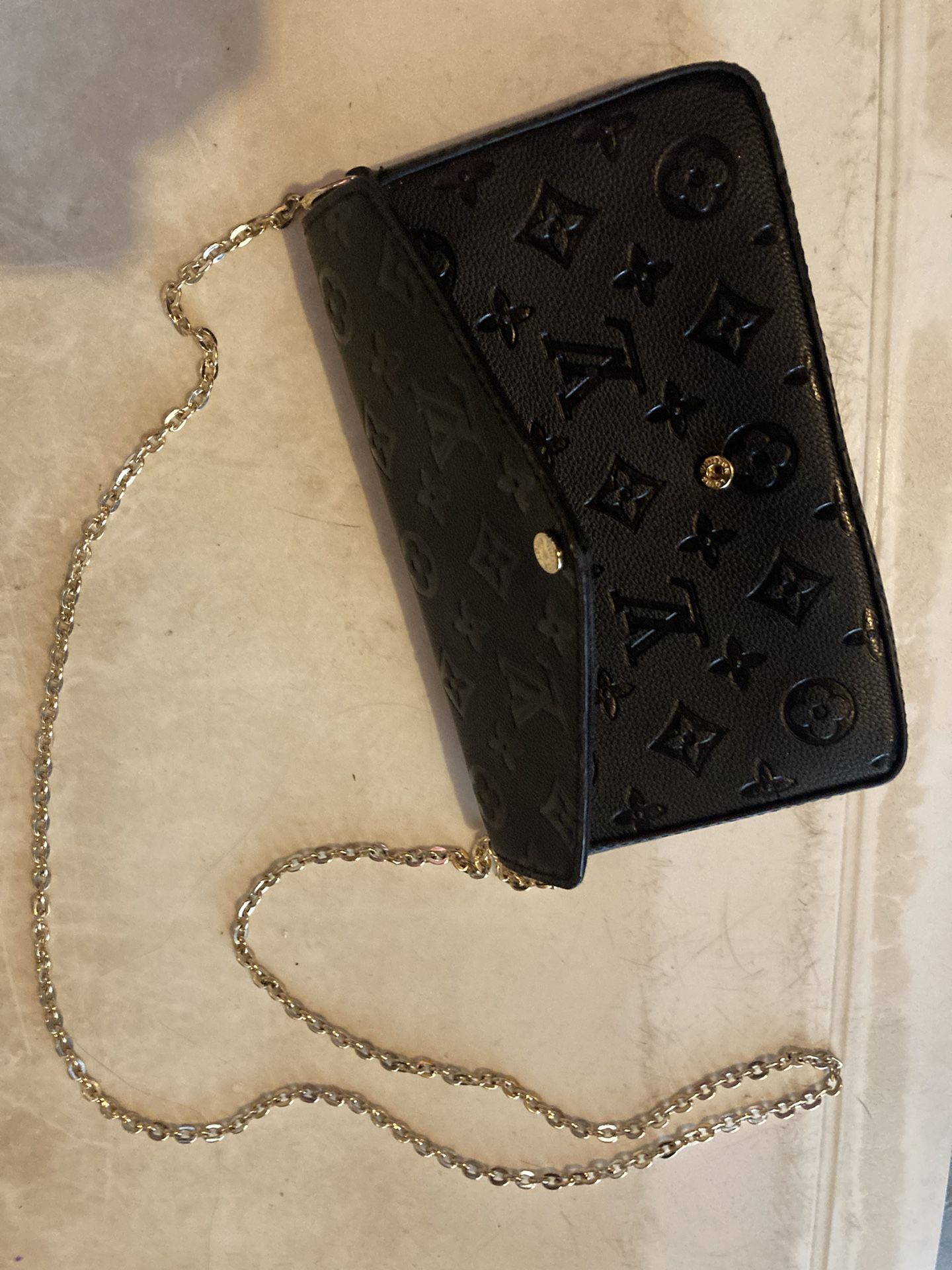 Louis Vuitton Pochette Felicie Shoulder Bag Black Leather