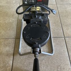 Golden Malted Waffle Maker