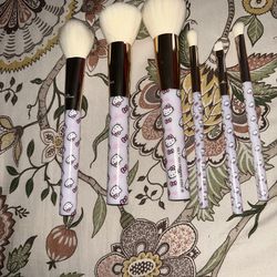 HELLO KITTY MAKEUP BRUSHES 💖