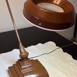 Art Specialty Flexo Weighted Magnifying Table Too Lamp.
