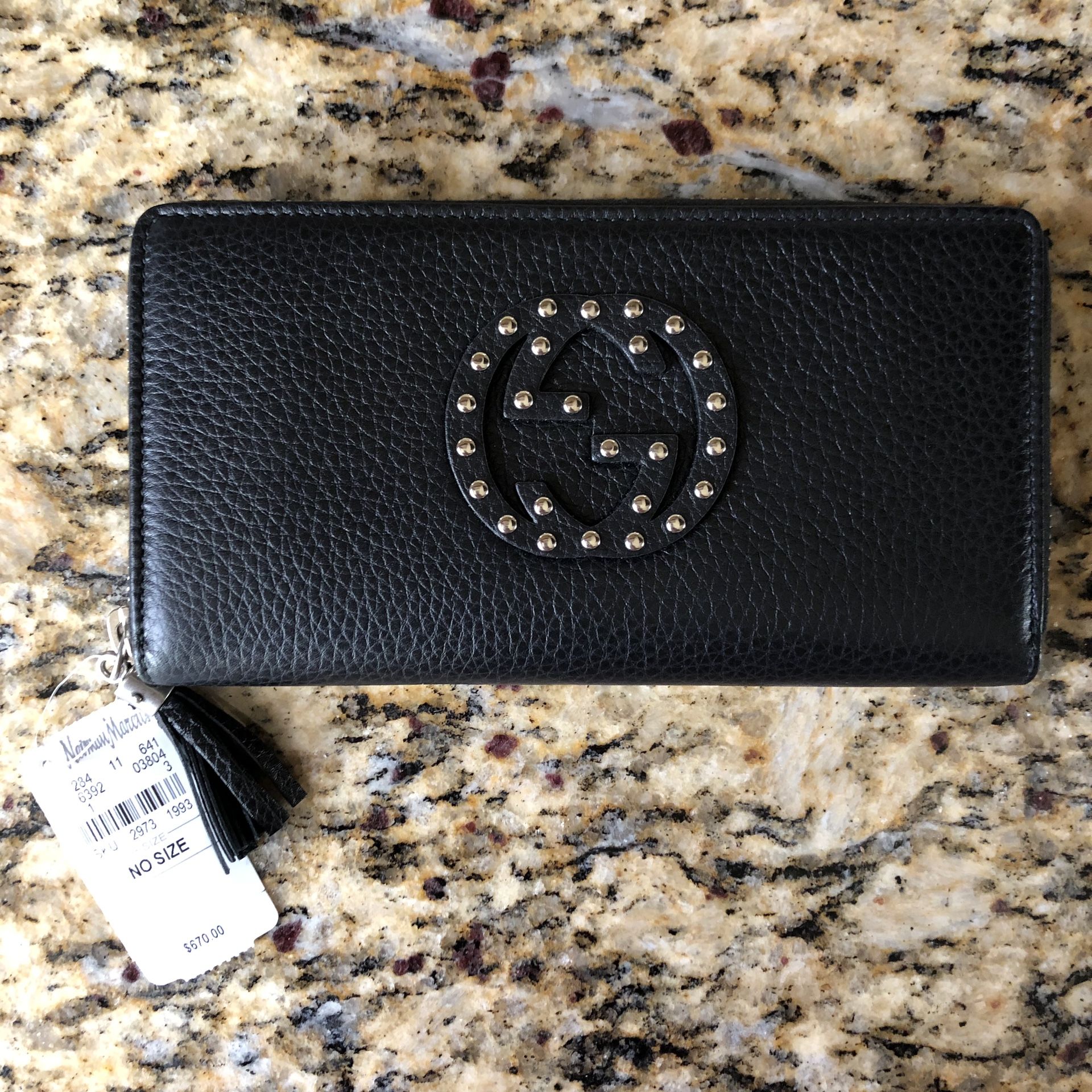 GUCCI Soho Studded Zip Around Leather Wallet - BLACK