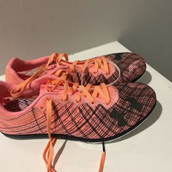 Under Armour Womens size 10.5 Hovr Shakedown Dark Sky Distance Track Spike