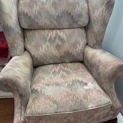 Comfortable Sofa / Couch – Great Condition