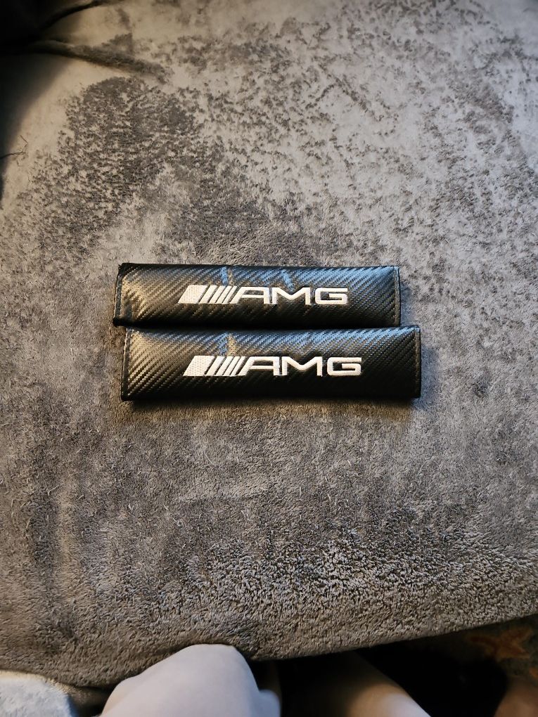 AMG Seatbelt Cushing