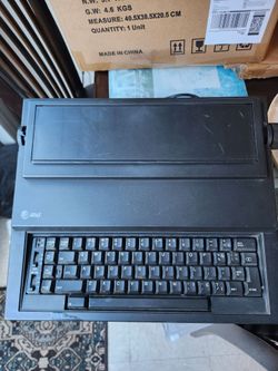 $30 AT&T Electric typewriter.  In Azusa CA