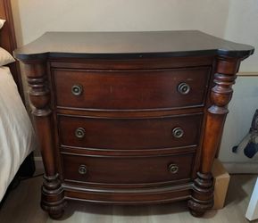 Dresser and Nightstand Set