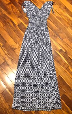 Women’s Maxi Dress Size XL-XXL (NEW with Tags)