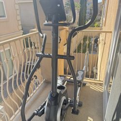 Elliptical exercise machine