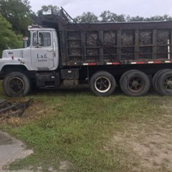 1985 MAC TRUCK 17,000 OBO!!!!!!!!