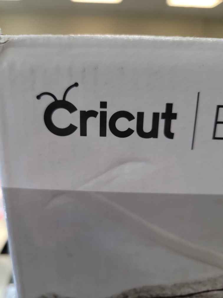 Cricut 