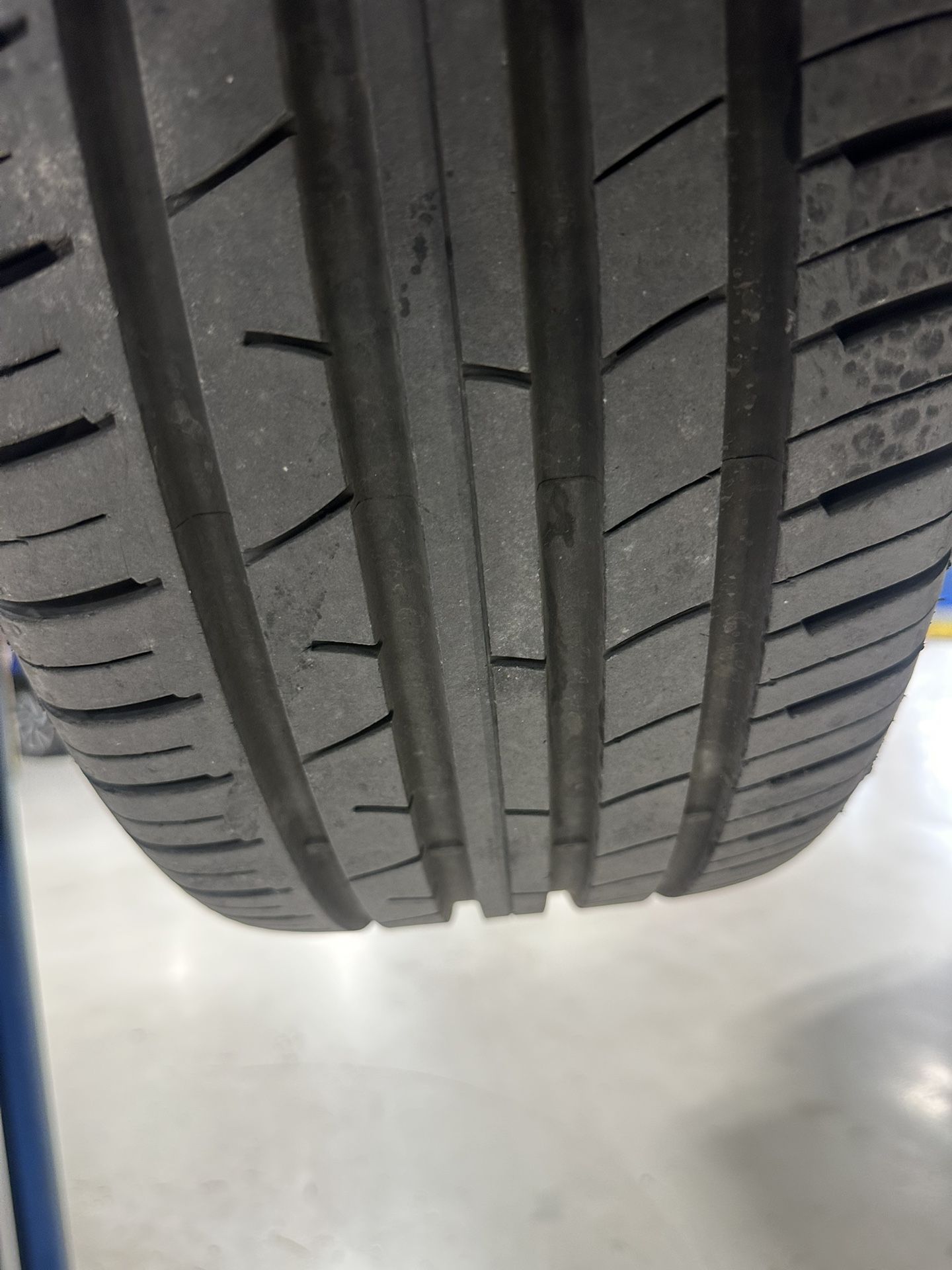 225/40/18 Tires 4 