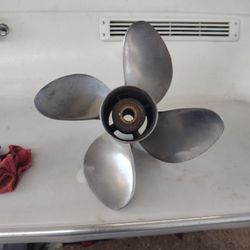 Renegade 13.5 X 23 Stainless Prop