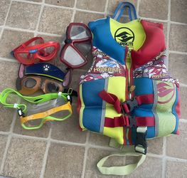 Boy’s Swimming Life Jacket Vest 30-50 Lb And Goggles 