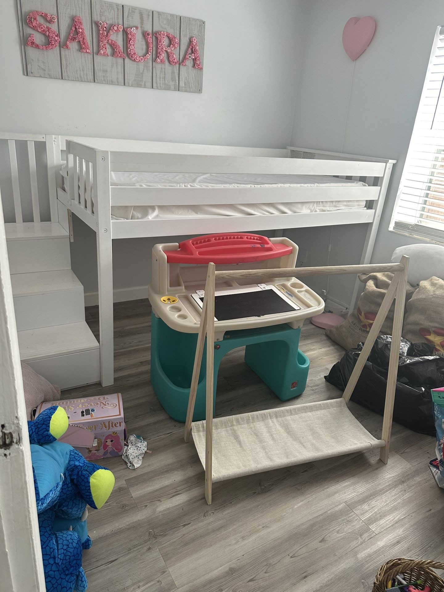 Kid Bumper Bedroom & Desk