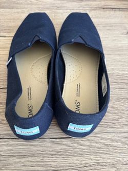 Navy Blue Women’s Toms