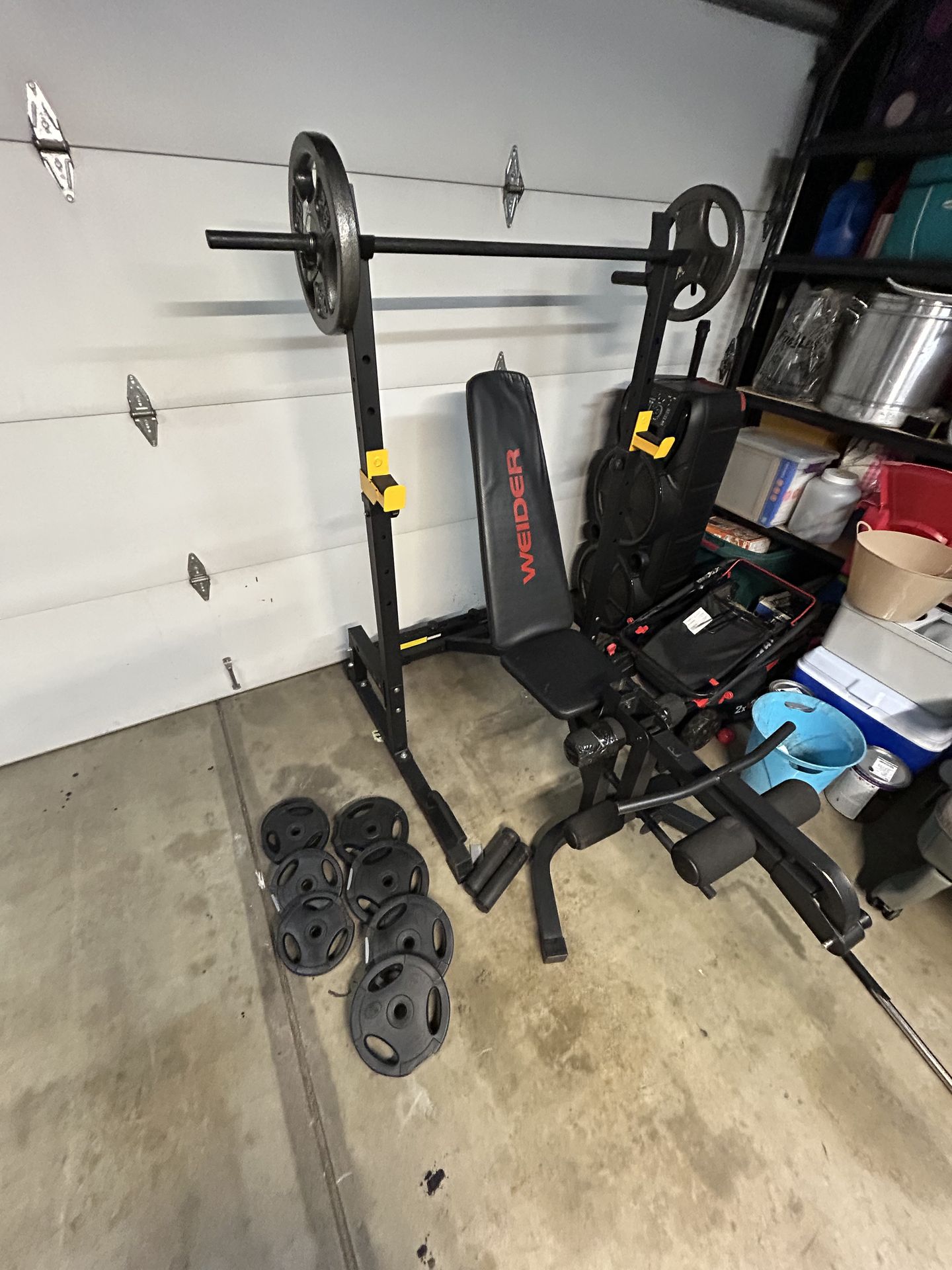 Bench press with squat rack and weights