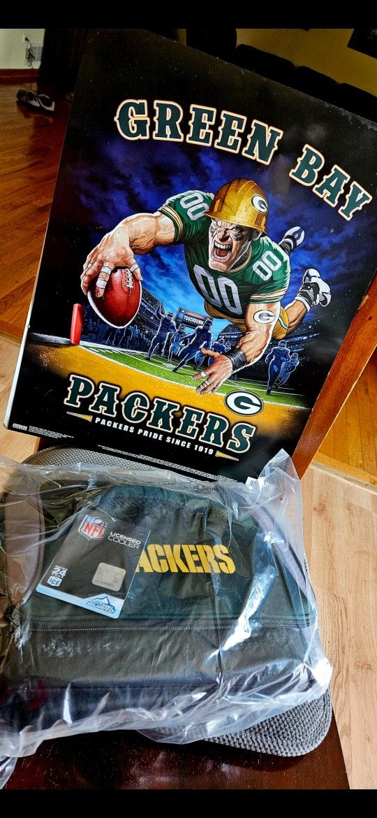 New, NFL Tags, 24 can Green Bay Packers cooler & mini (16x20) Packer poster firm.