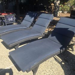 Patio Lounge Chairs With Pads And Cover