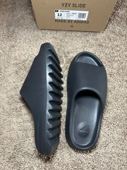 Yeezy Slides Onyx