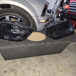 2005-2009 Ford Mustang Headlights 