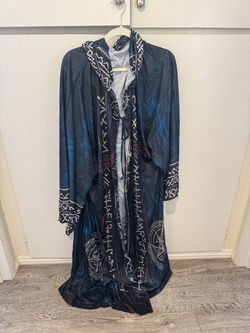 cloak  size 2XL