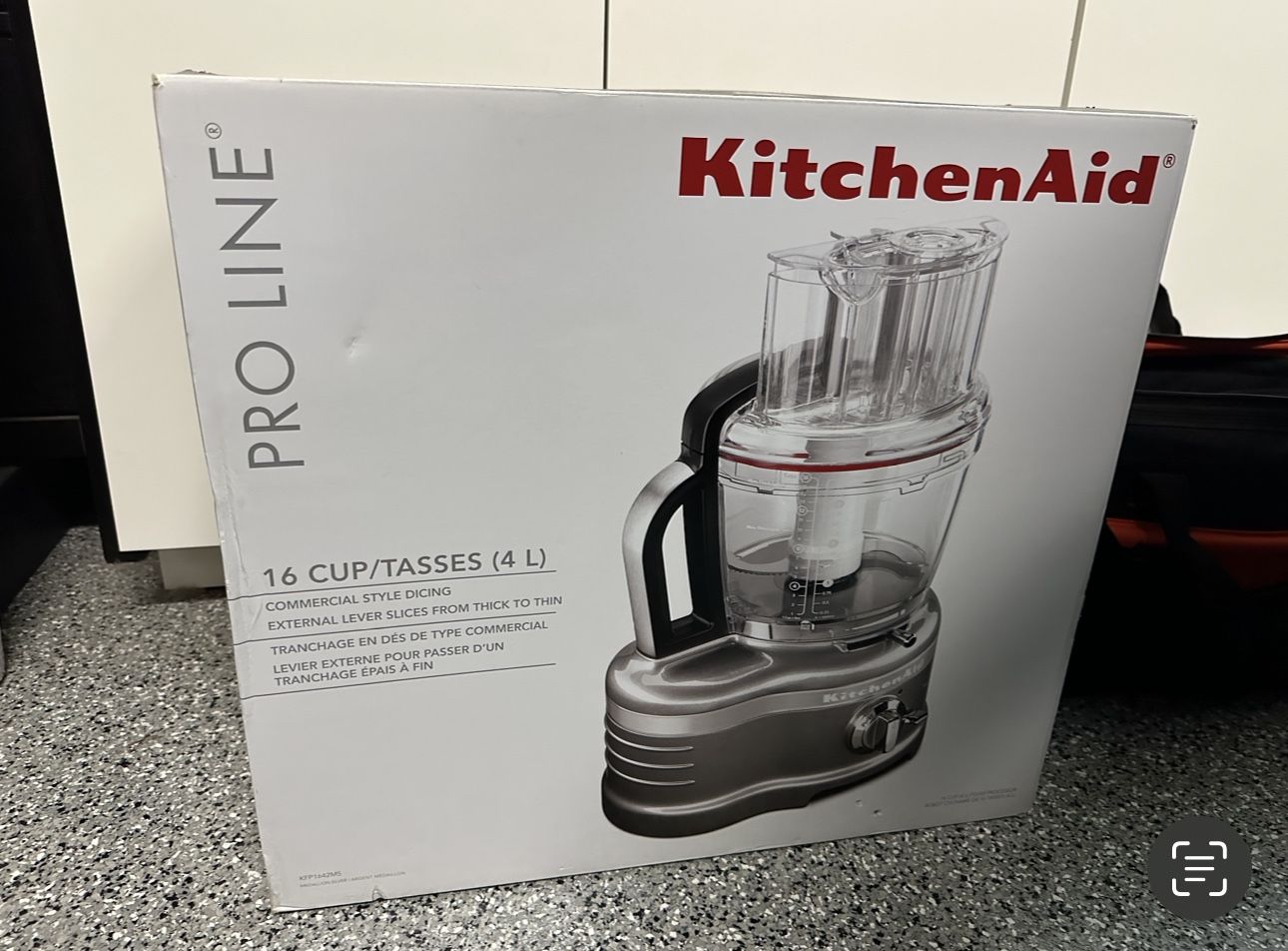 Brand New KitchenAid Food Processor (Pro-Line)