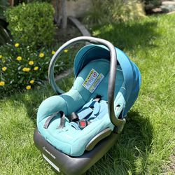 Baby Car Seat-Excellent Condition 