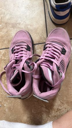 Pink Jordan’s