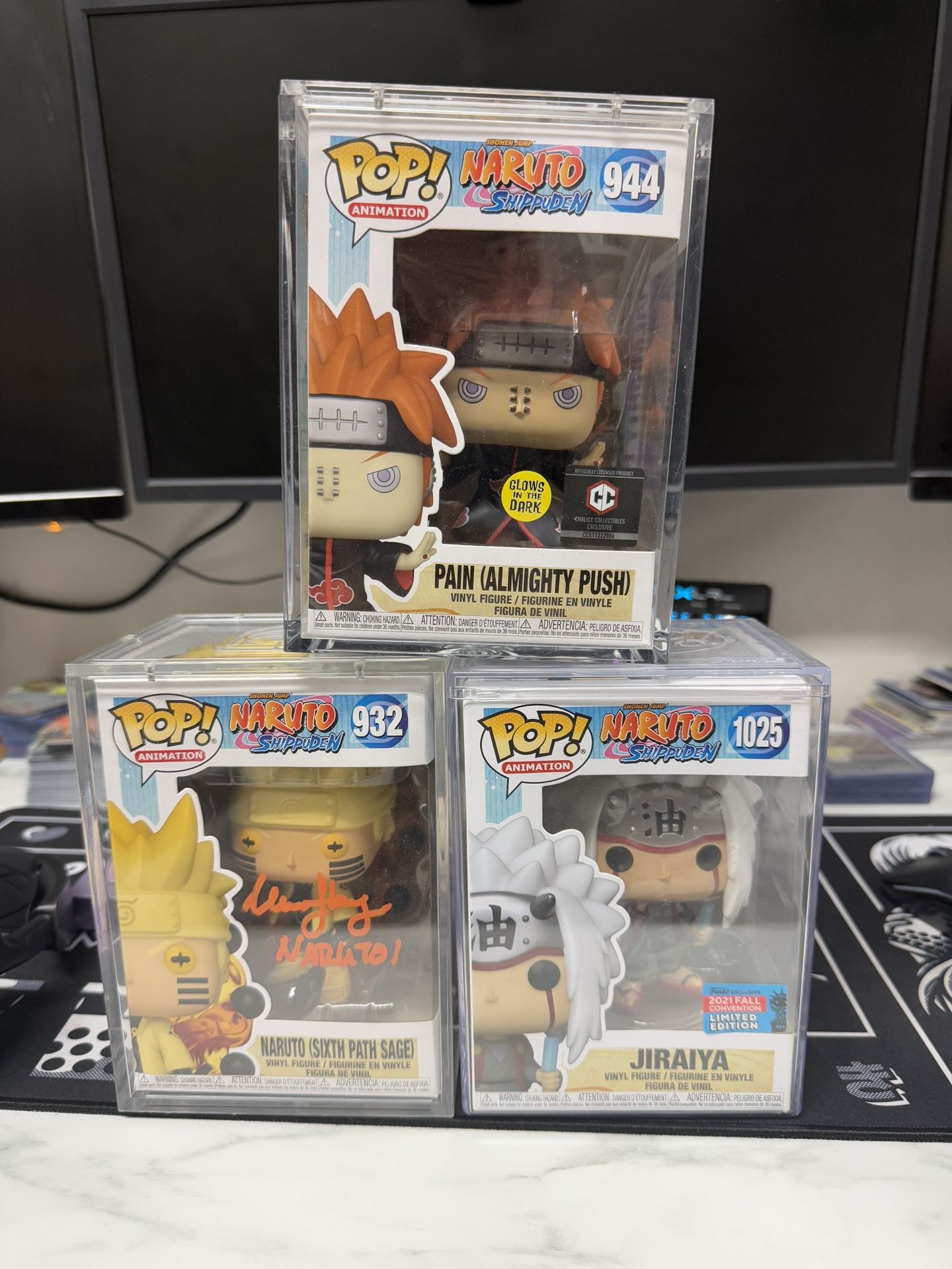 Naruto Funko Pops - 1 signed