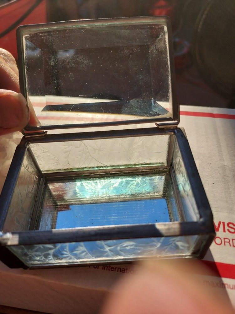 Vintage Ring Box
