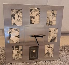 PICTURES FRAME CLOCK