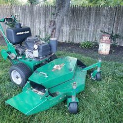 Bobcat Commercial Walk Behind Mower 48" Deck Kawasaki 15hp