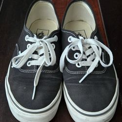 Vans Black Sneakers