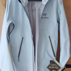 Arcteryx Beta Lt Gore-tex