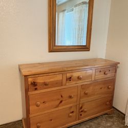 7 Drawer Pine Dresser / Mirror 