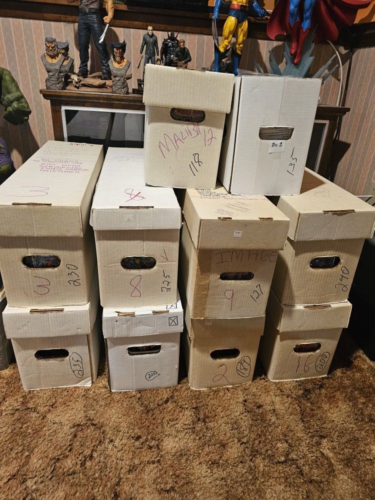 2000+ mostly Independent indies comic books