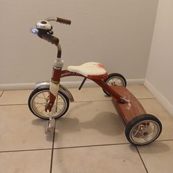 Vintage Radio  Flyer Trycycle