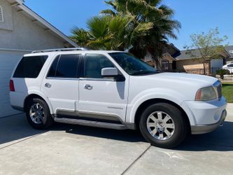 LINCOLN NAVIGATOR
