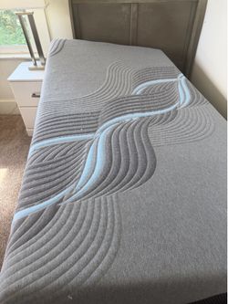 Twin bed frame