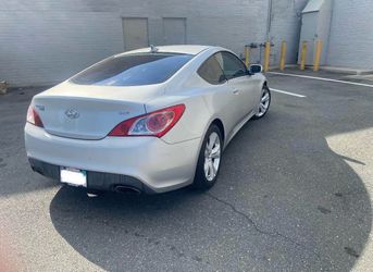 2010 Hyundai Genesis