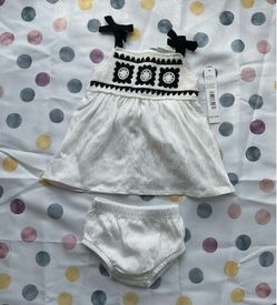 0/3 Month girl outfit