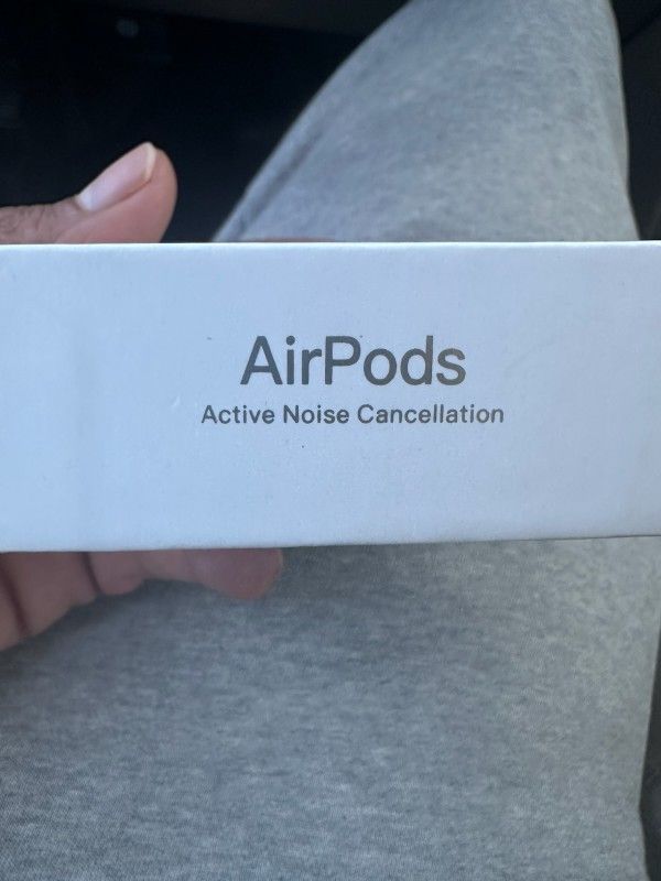 AirPods GEN 4